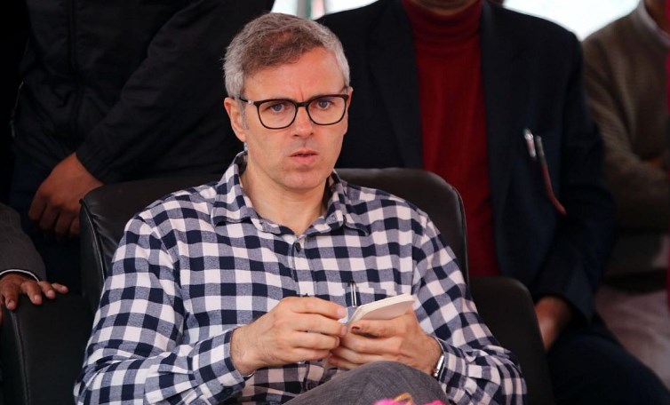 Govt lying about situation in Kashmir, says Omar Abdullah