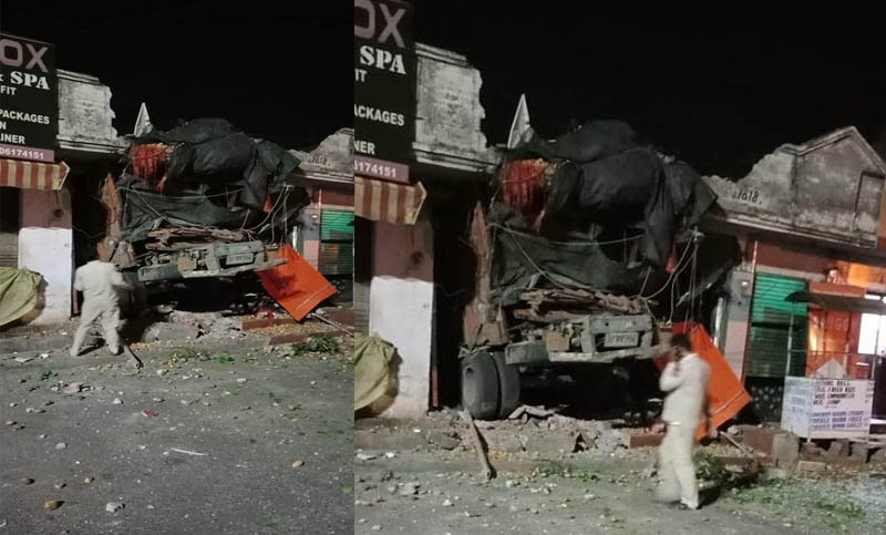 Two dead as Truck rams into J&K Bank ATM in Jammu