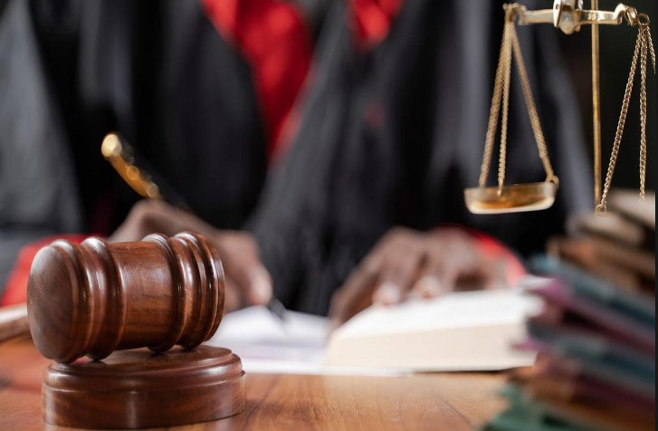 HC directs handing over of PS to land owner