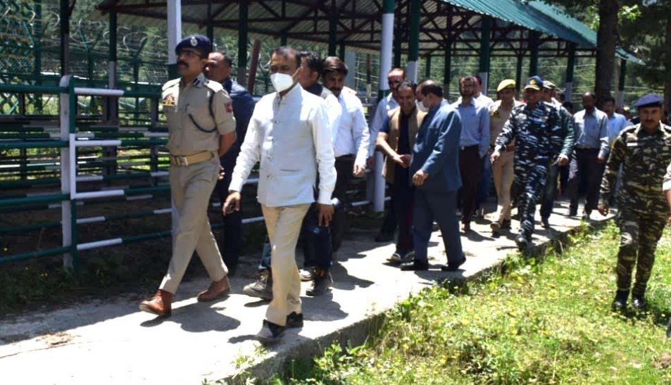 J&K: Chief Justice of India NV Ramana visited Mata Vaishno Devi Shrine in Katra