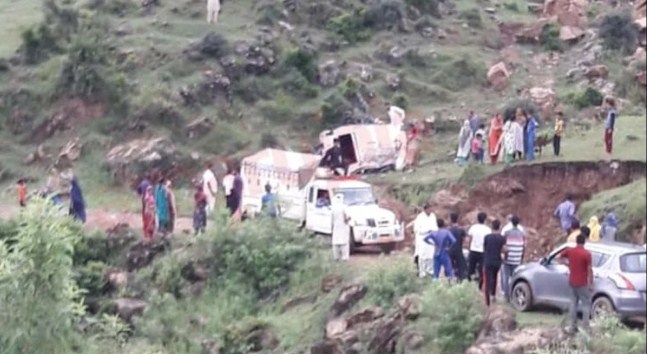 11 injured in Poonch road accident, 2 critical