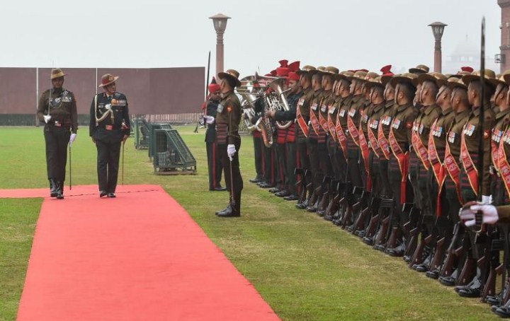 Indian Army Chief General Bipin Rawat visits War Memorial, receives Guard of Honour
