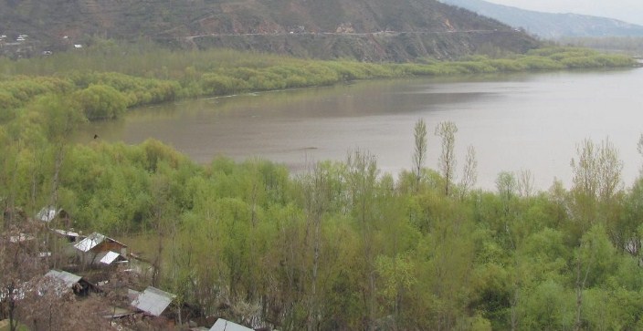 No Construction shall be permitted  within 200 metres of the boundaries of the Wular Lake