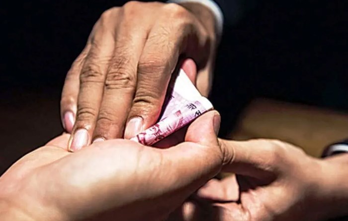DySP caught red-handed by ACB while taking bribe in Jammu