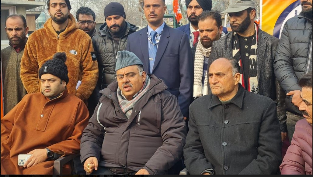 Won’t allow Abdullah’s, Mufti’s & Gandhi’s to bring Kashmir back to 90’s: Tarun Chugh