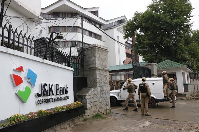 ACB registers FIR in 1100 Crore JK Bank loan Fraud case, searches carried out at J&K and Delhi  