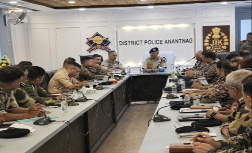 DGP Prabhat commends commitment of forces in securing Amarnath Yatra