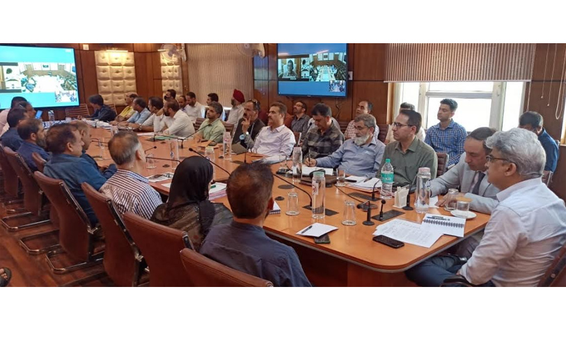 Former DG, ICAR chairs first Apex Committee meeting on holistic development of Agriculture sector across J&K