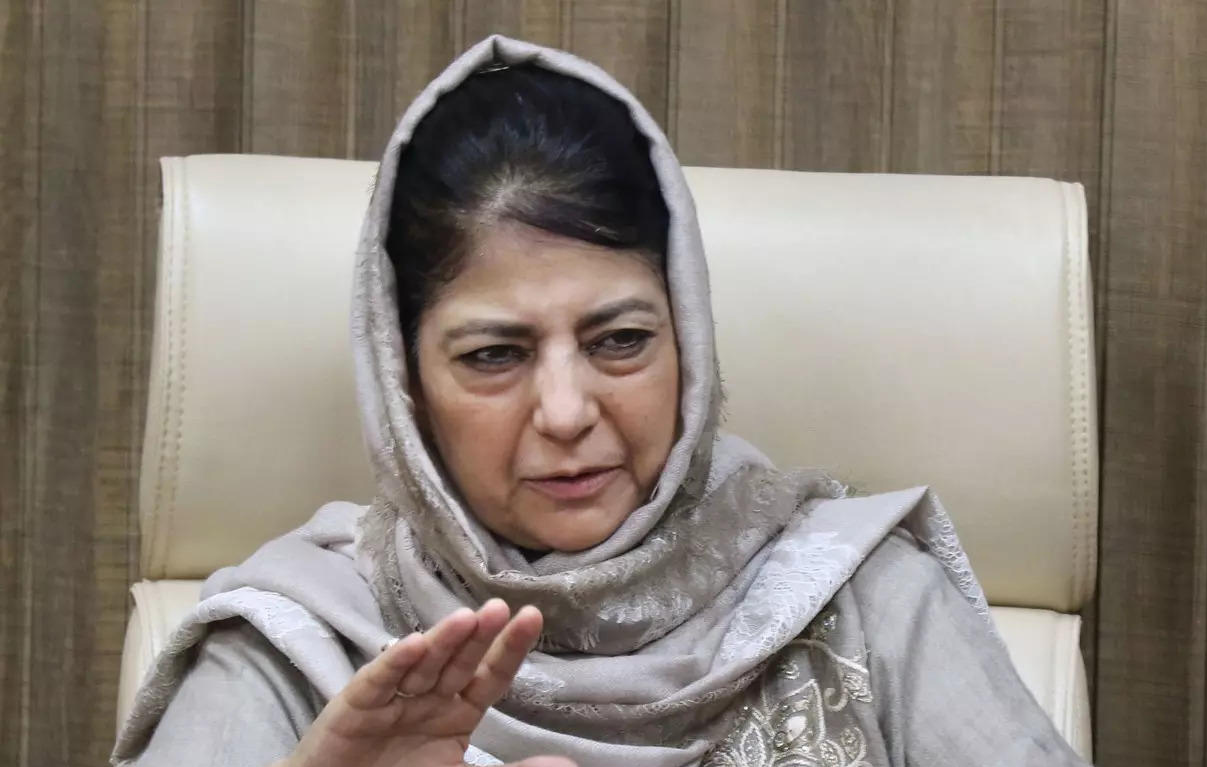No action against senior bureaucrats involved in corruption, alleges Mufti