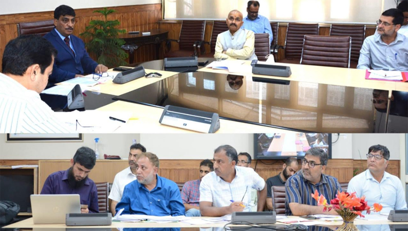 Chief Secretary discusses distribution reforms in power sector