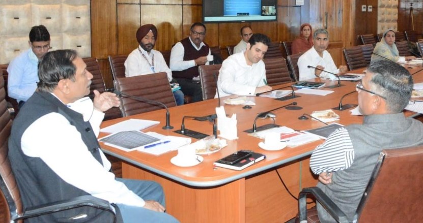 Advisor Bhatnagar reviews winter preparedness of R&B, SMC, PMGSY, NHAI, NHIDCL, other agencies