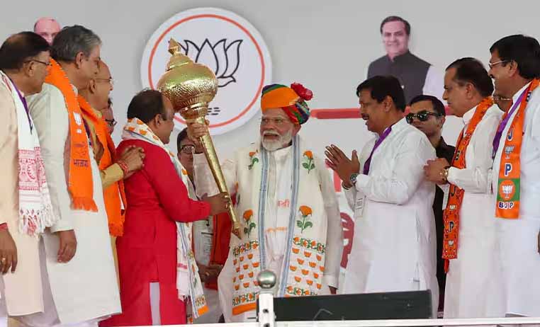 Cong will do X-ray of wealth, distribute it to ‘select’ people: PM Modi