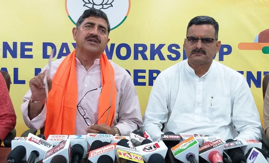 BJP leaders to reach out to needy in every nook and corner on 8 years of Modi govt.: Jugal Kishore Sharma