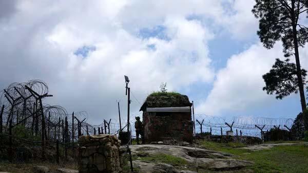 Border skirmishes continue in different sectors along LoC for 9th day in J-K