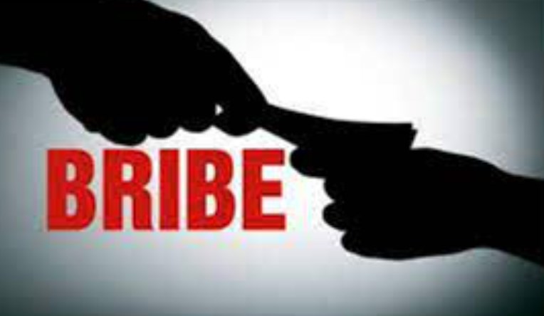 ACB traps PDD lineman while accepting bribe in Kulgam