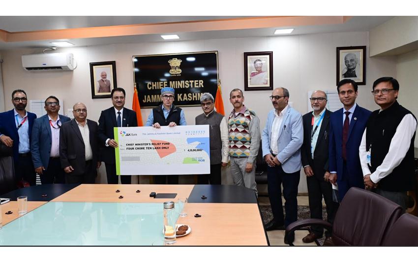 J&K Bank contributes ₹4.10 crore to CM’s Relief Fund for flood-affected families