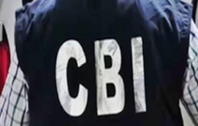 CBI Conducts Major Anti-Graft Operation, Traps Two SMC Employees and Raids SE's Residence