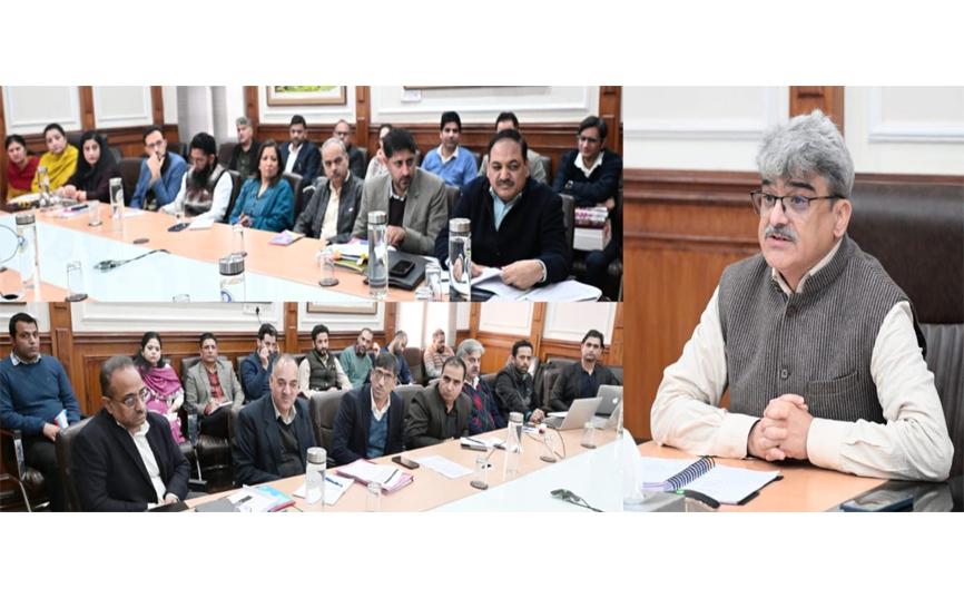 CS reviews implementation of key School Education initiatives