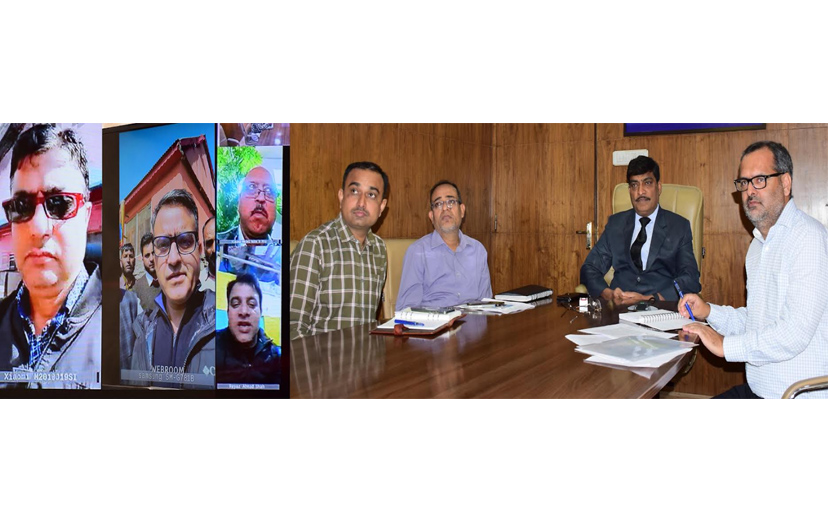 Back to Village-4: CS holds direct interaction with Visiting Officers/ PRIs