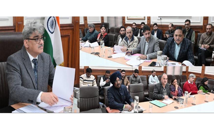 CS reviews land, infrastructure issues of JNVs and KVs