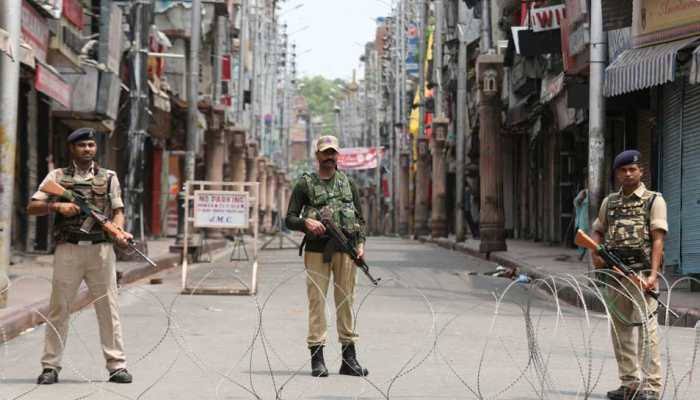 Curfew reimposed in Kishtwar after death of sepatatist leader 