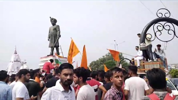 Merrymaking in Jammu on declaration of Maharaja Hari Singh’s birthday as public holiday