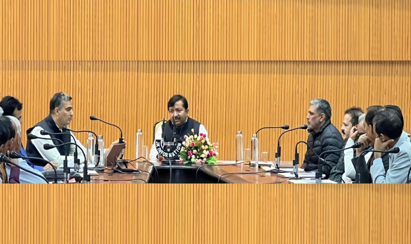 Principal Secretary HUDD holds interaction with Presidents of Municipal  Councils, Committees of Jammu division