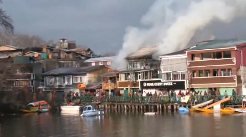 J-K: Fire breaks out at guest house in Srinagar’s Dalgate