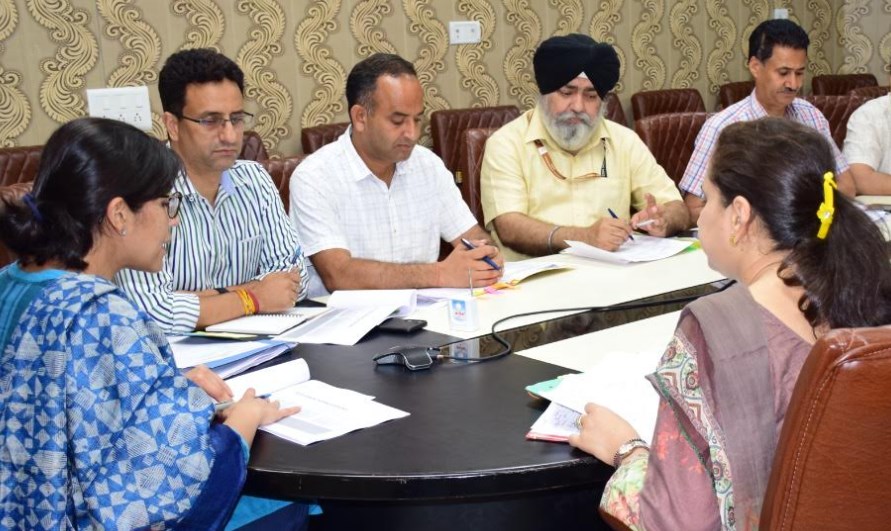 DC Jammu reviews saturation of centrally sponsored schemes