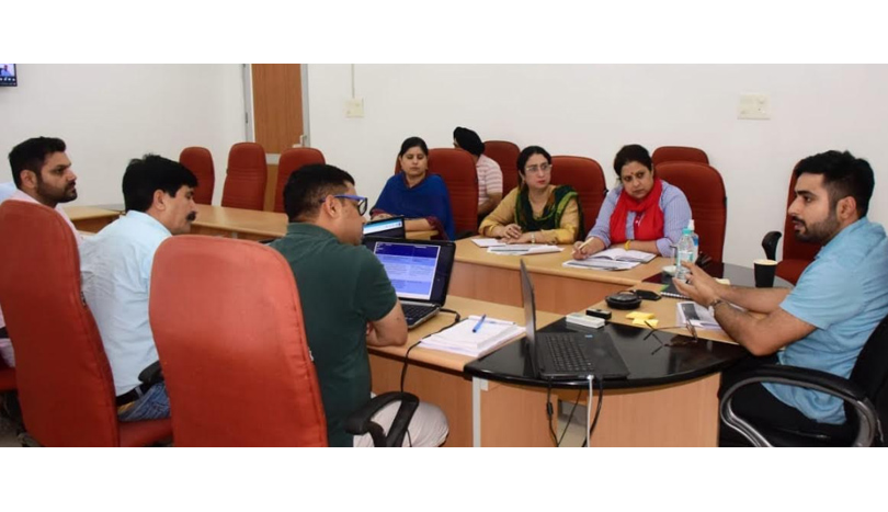 Director Information, Akshay Labroo reviews status of implementation of actionable points under Media Policy 2020