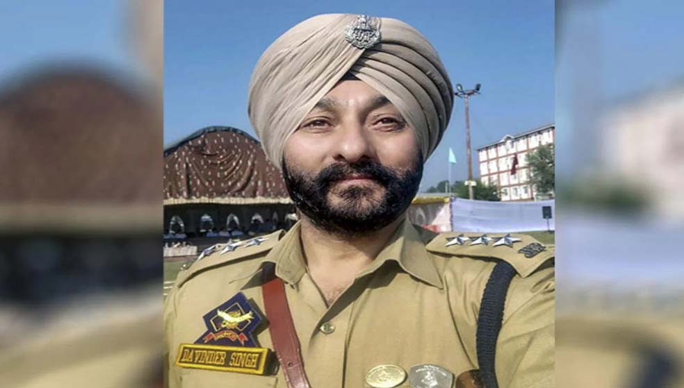 Suspended Jammu and Kashmir DSP Davinder Singh moves Delhi court seeking bail