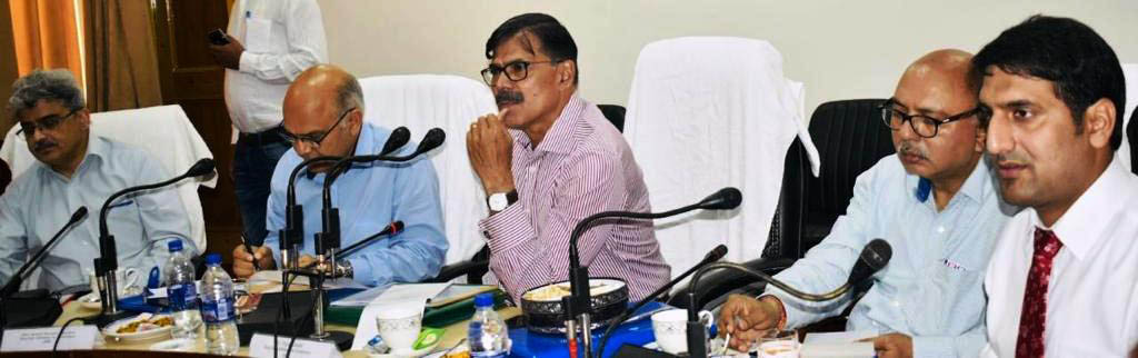 Advisors reviews developmental scenario in Rajouri district