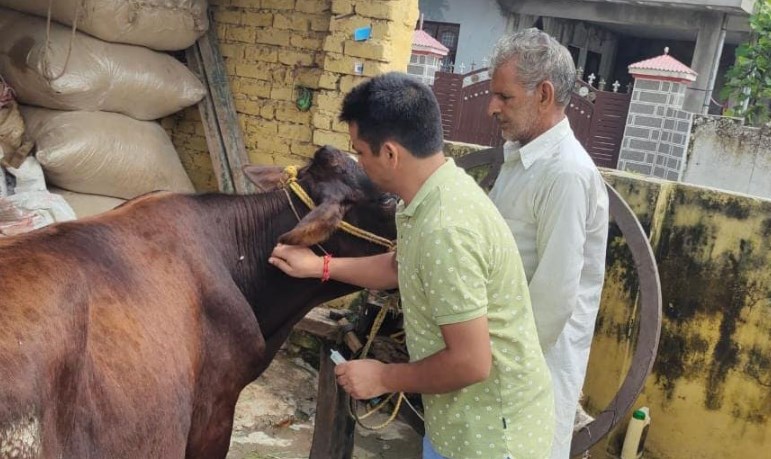Jammu Administration initiates string of measures to prevent, control spread of LSD