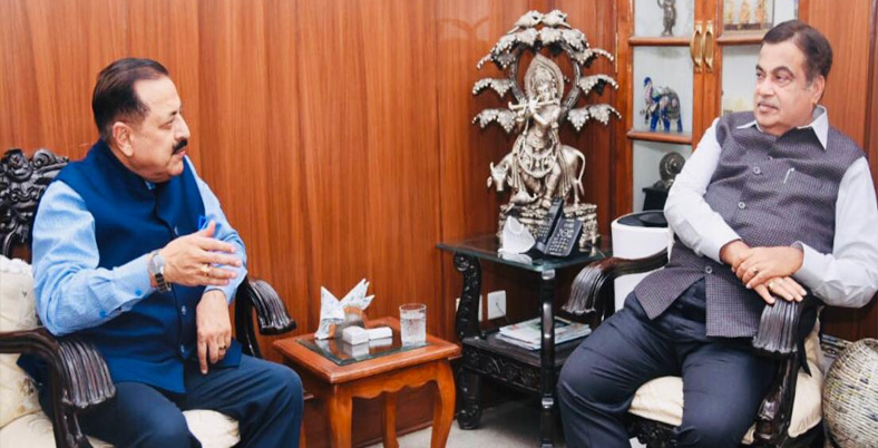 Dr Jitendra approaches Gadkari for funding Chattergala tunnel connecting Kathua with Doda