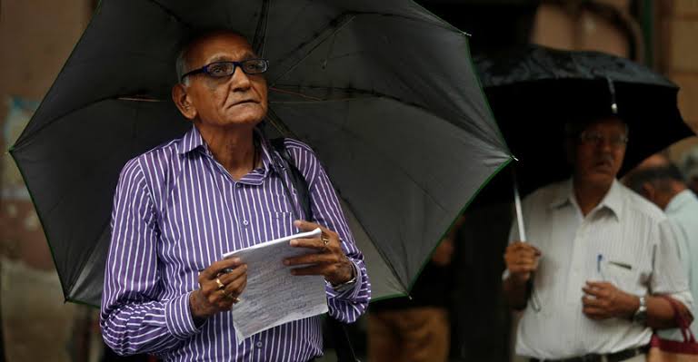 Moody's lowers India's economic outlook to 'negative', sensex drops 100 points