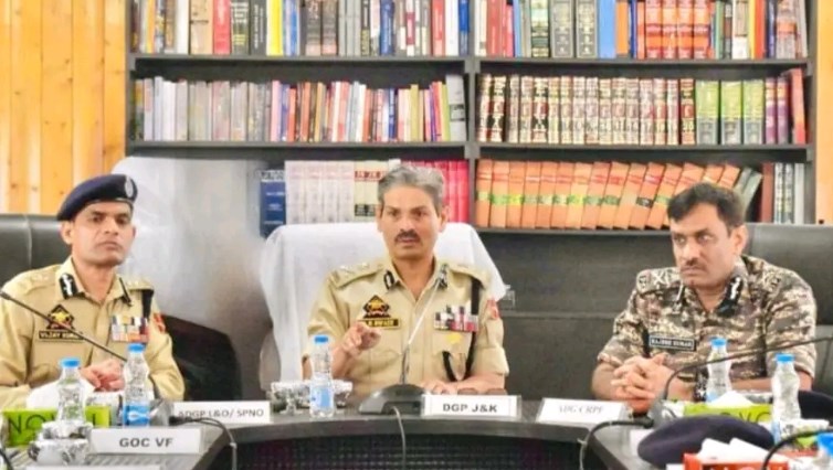 DGP reviews security preparedness for upcoming LS elections in Anantnag