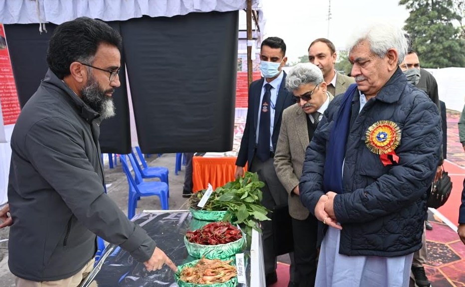 J&K will lead in GIs use for agricultural & handicraft sectors: LG Manoj Sinha