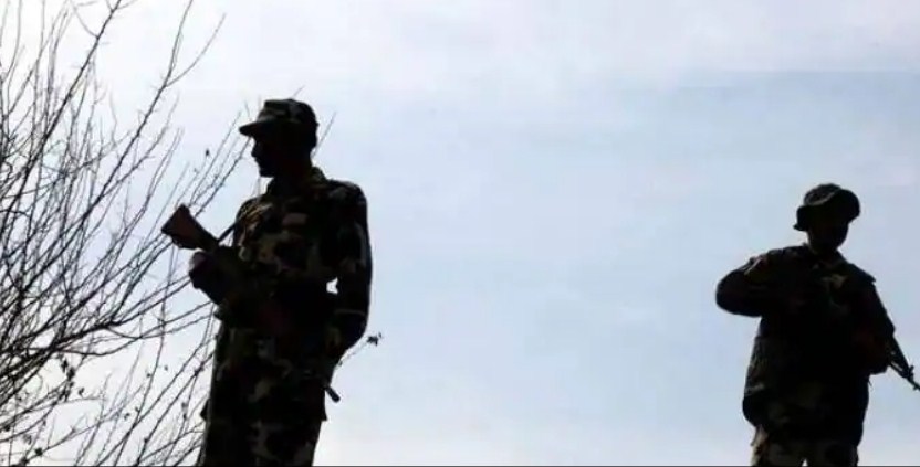 Encounter breaks out in Jammu and Kashmir's Pulwama; 2-3 terrorists believed to be trapped