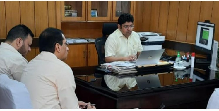 Land acquisition, improvement work on Srinagar- Baramulla-Uri NH Project to be expedited: Secretary Planning
