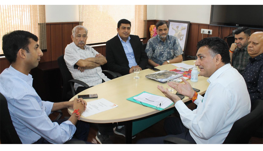 Hotel Association delegation calls on CEO SMVD Shrine Board