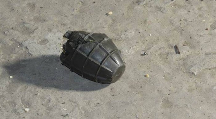 Grenade attack on CRPF in Tral, No injury: Police
