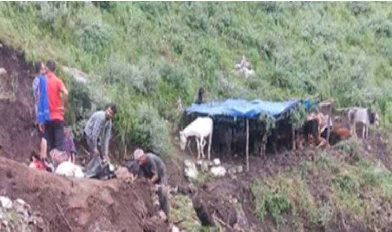 Reasi: 02 killed, 4 injured as mud house collapses