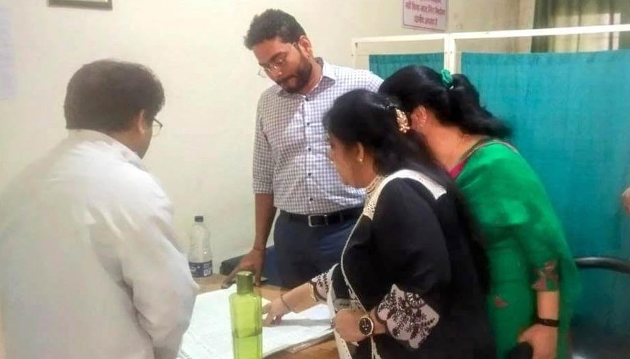 DC Jammu conducts surprise inspection of Government hospitals