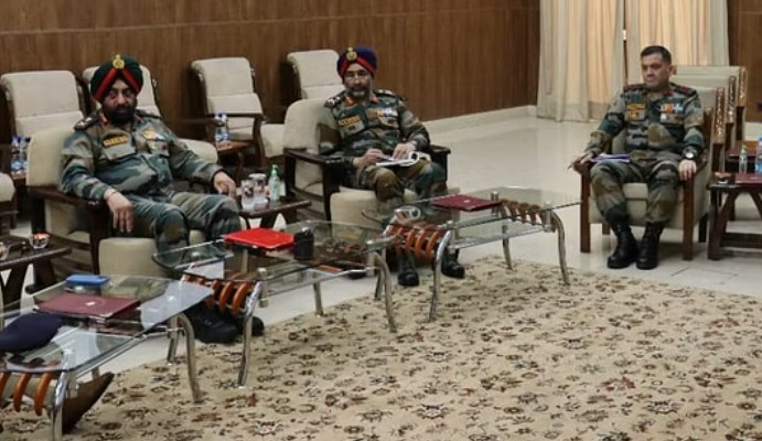 Lt Gen Manjinder Singh reviews security situation in Jammu ahead of Amarnath Yatra