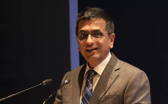 Lawyers commenting on pending cases, judgments disturbing trend: CJI