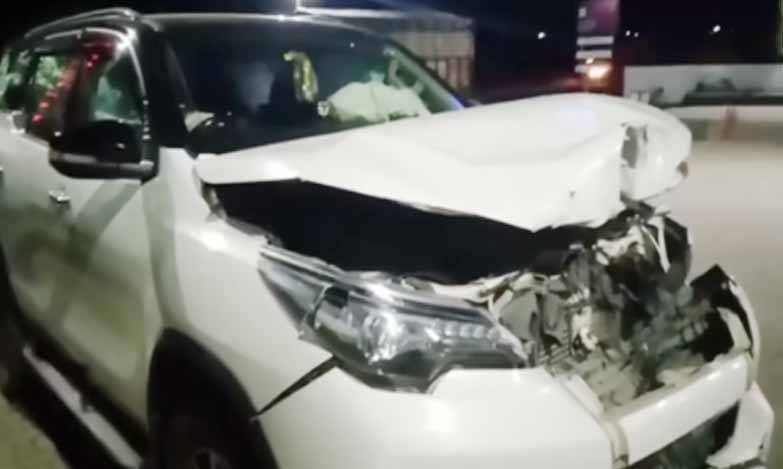  Lal Singh Escaped unhurt after his car met with an accident