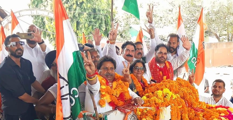 Patil, Wani, Bhalla accorded rousing reception at Jammu Party Headquarters