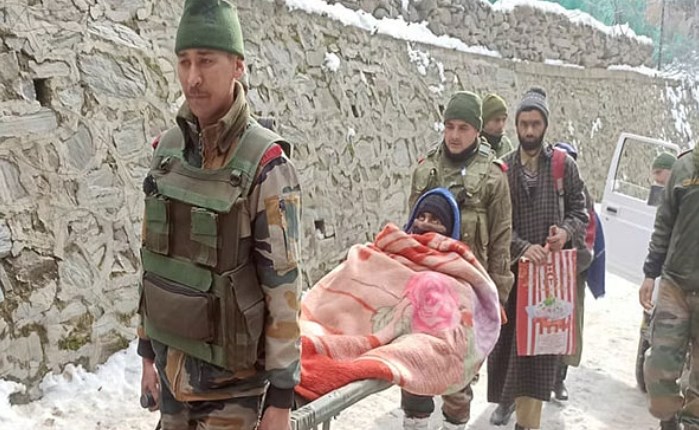 Army’s Chinar Corps rescues ailing villagers from snow-covered remote area in J&K