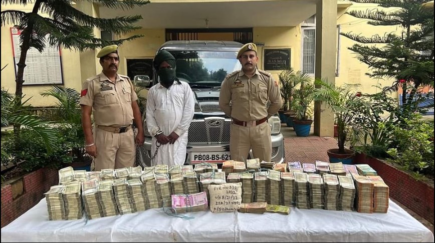Man dies during chase, another held with heroine, cash worth 1.91 crore in Udhampur:  Police