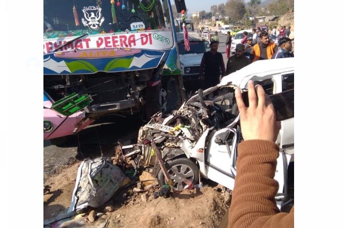Woman and her child were killed Two Injured In Bus-Car Accident In Rajouri